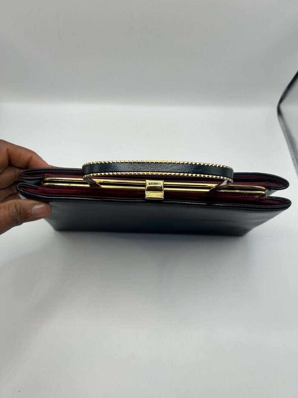 Vintage Andé Black Frame Handbag with Gold Tone Hardware - Picture 2 of 9